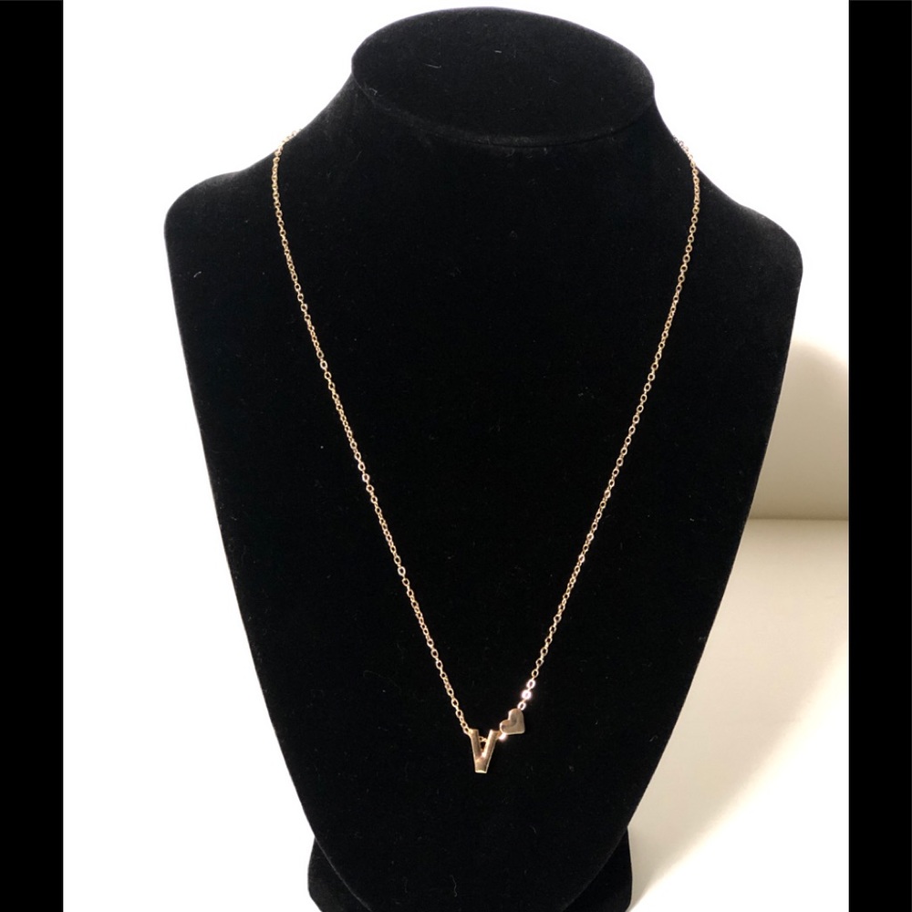 Initial necklace
